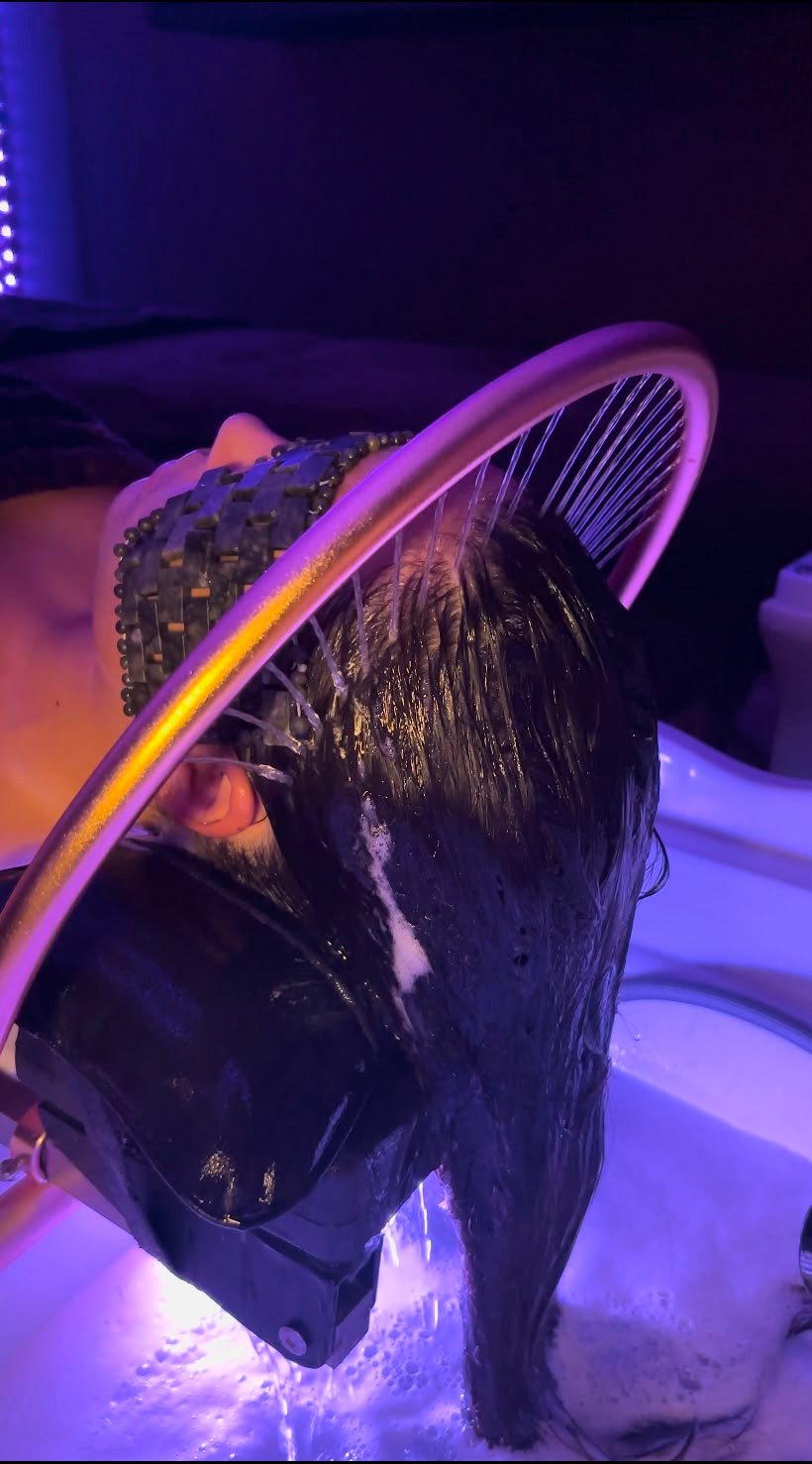 Soin Head Spa révitalisant chez Serenity Institut à Étampes